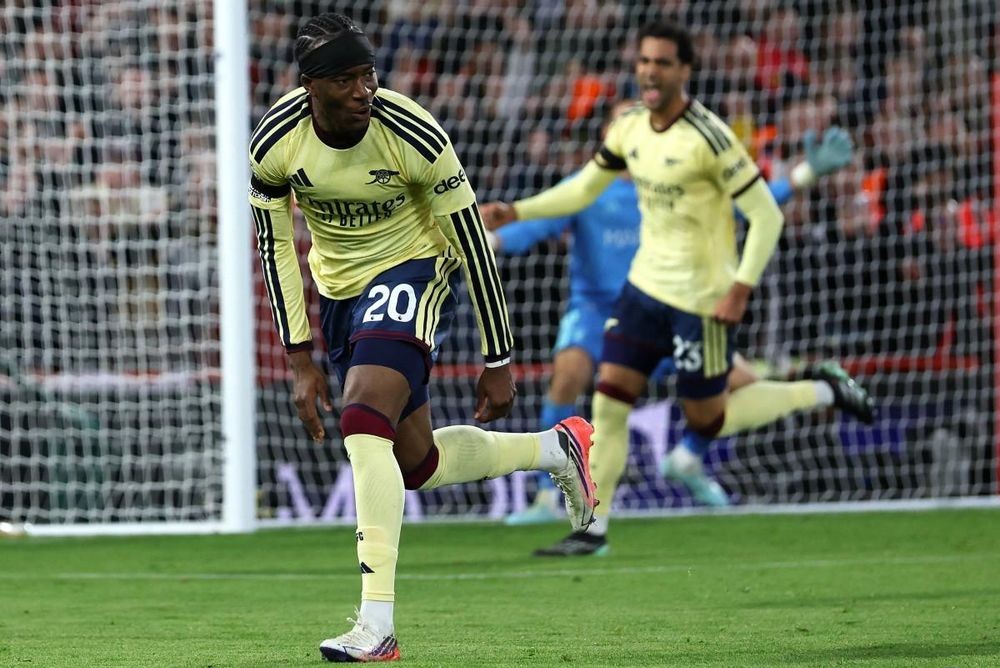 Madueke's Late Strike Sends Arsenal Three Points Off the Top